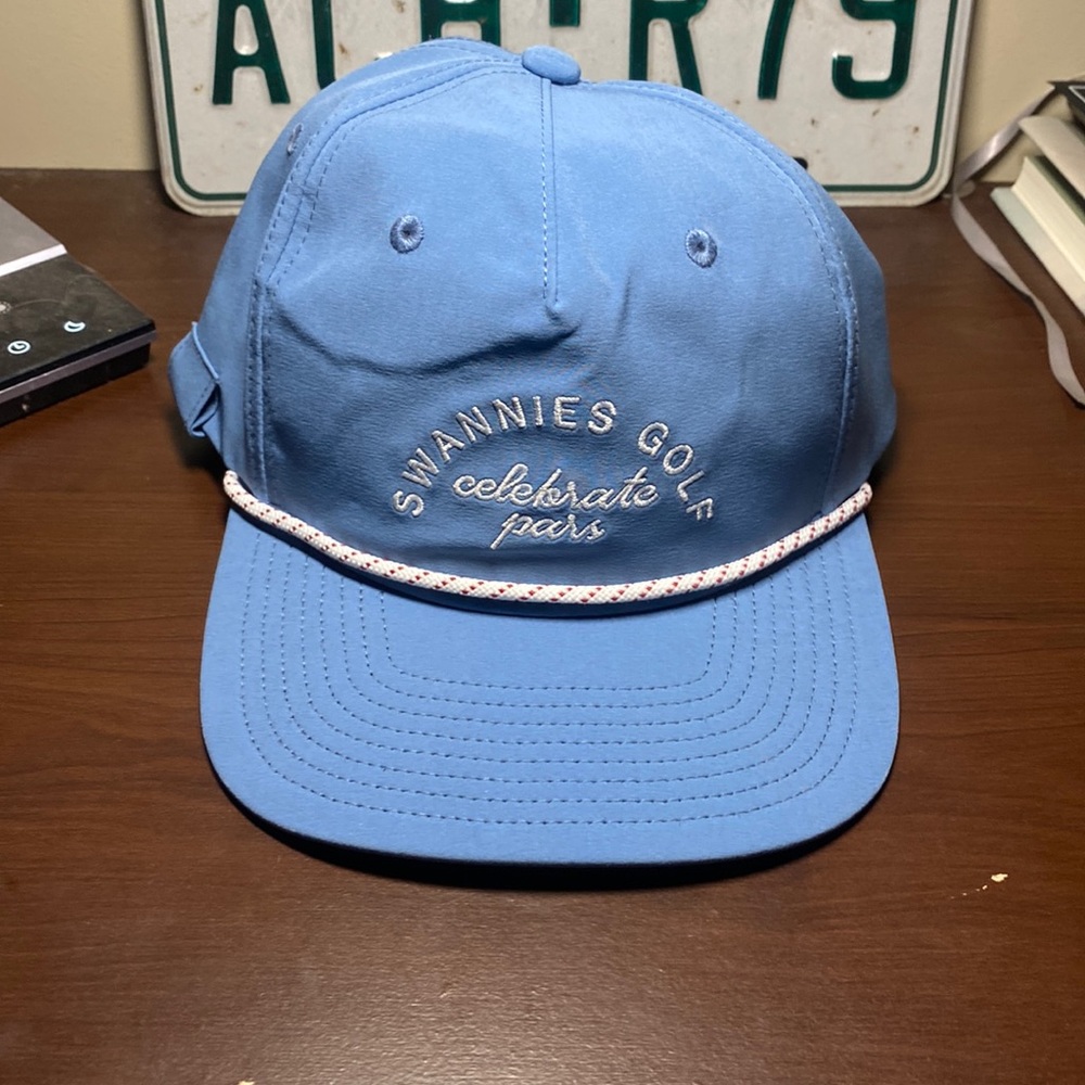Swannies golf hat (celebrate pars)
